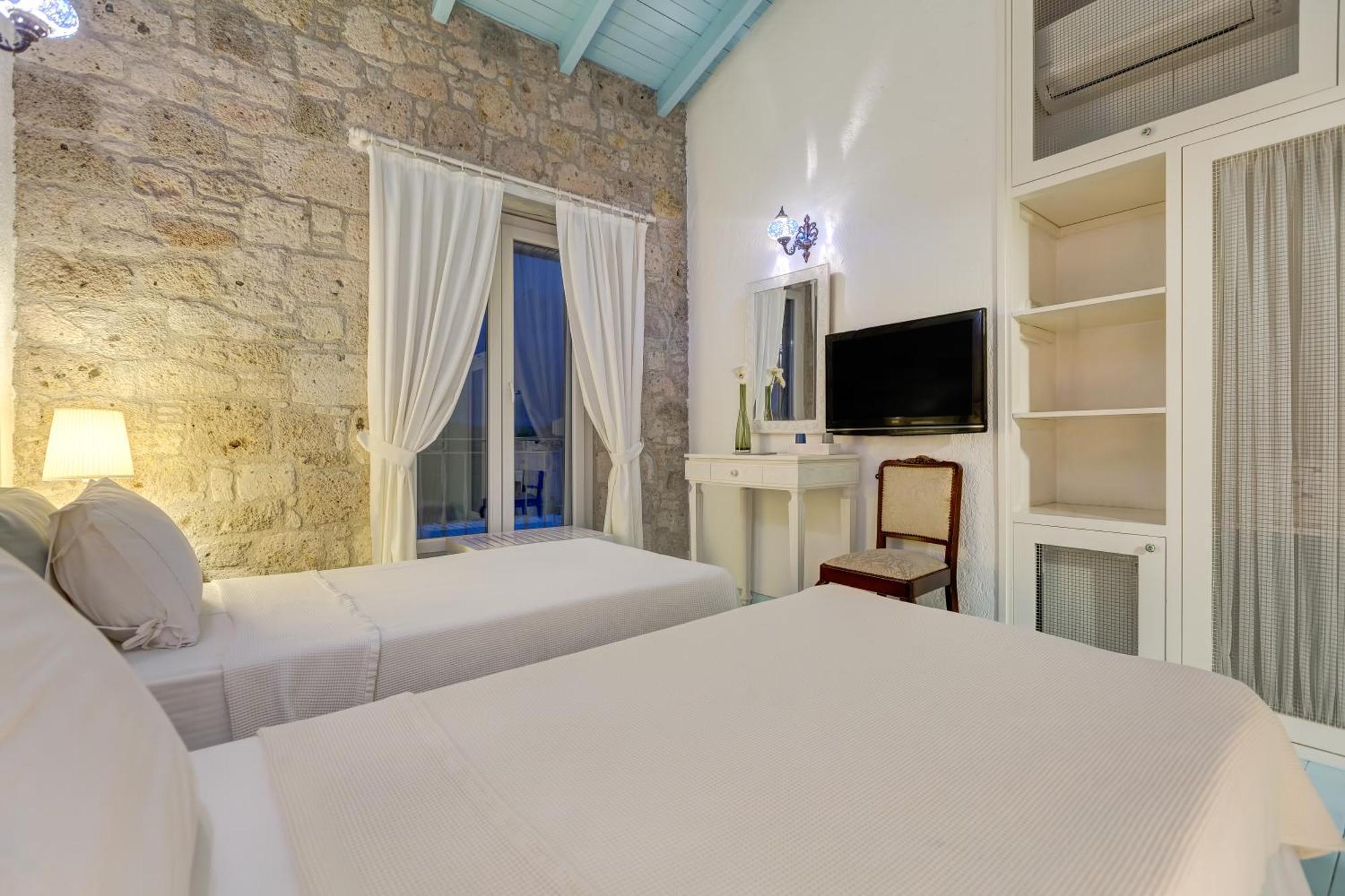 Beyazhan Hotel Alaçatı Ngoại thất bức ảnh
